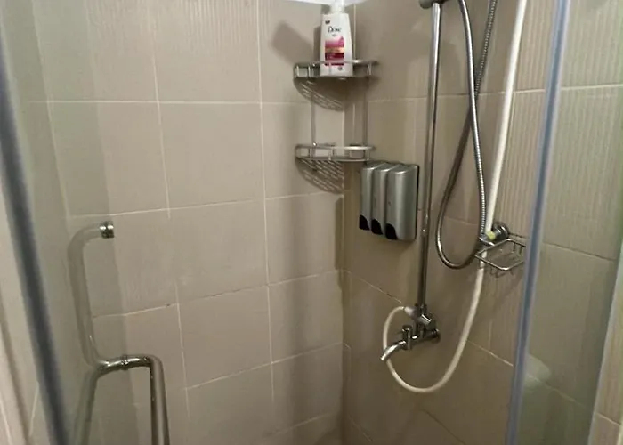 Apartment Myrvin At Grass Residences, Qc Manila